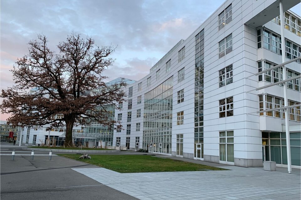 Geschäftshäuser Grafenauweg 2–12, Zug (ZG)
